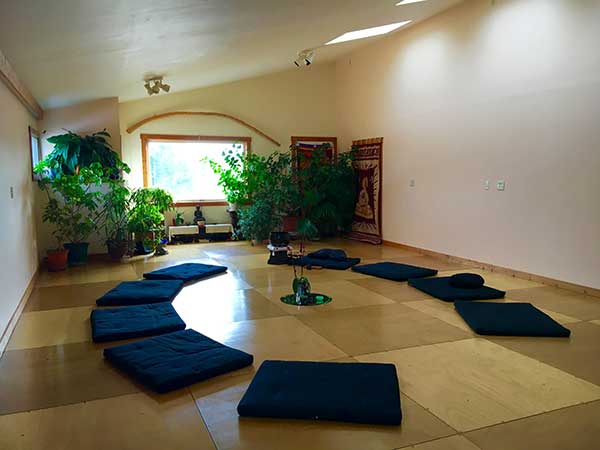 Zen – Junction Center Yoga Studio